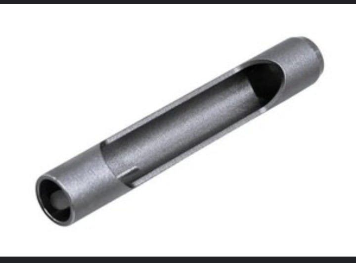 Side eject tines